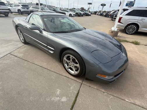 2003 Chevrolet Corvette Base