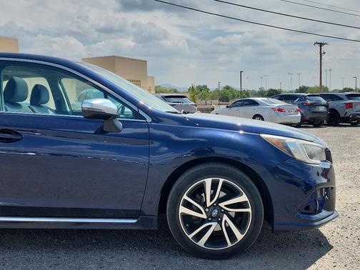 2018 Subaru Legacy Sport