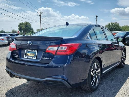 2018 Subaru Legacy Sport