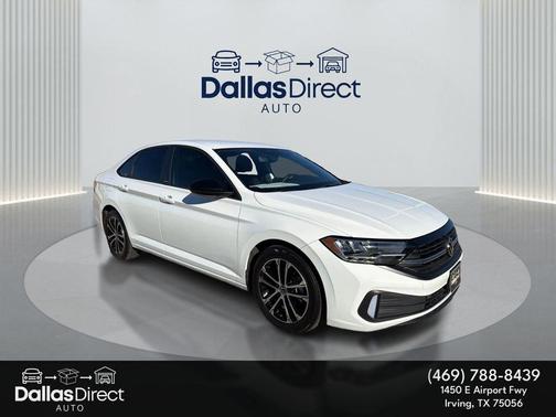 Pure White 2023 Volkswagen Jetta 1.5T Sport