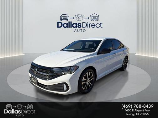 Pure White 2023 Volkswagen Jetta 1.5T Sport