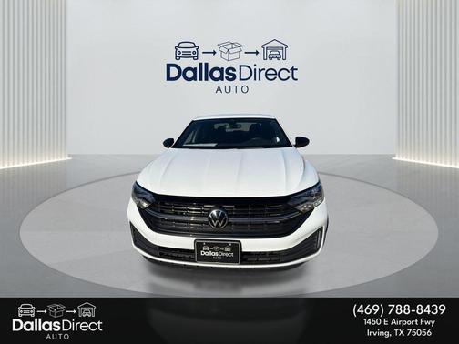 Pure White 2023 Volkswagen Jetta 1.5T Sport