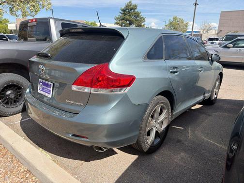 Aloe Green Metallic 2012 Toyota Venza Limited