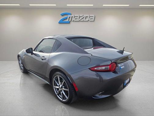 2022 Mazda MX-5 Miata RF Grand Touring