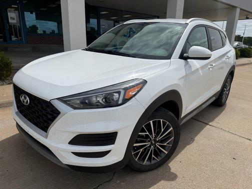 Winter White 2021 Hyundai TUCSON SEL