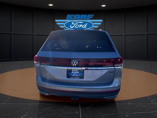 2025 Volkswagen Atlas 2.0T SE w/Technology 4MOTION