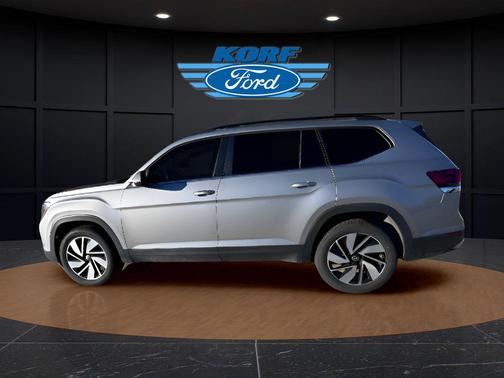 2025 Volkswagen Atlas 2.0T SE w/Technology 4MOTION