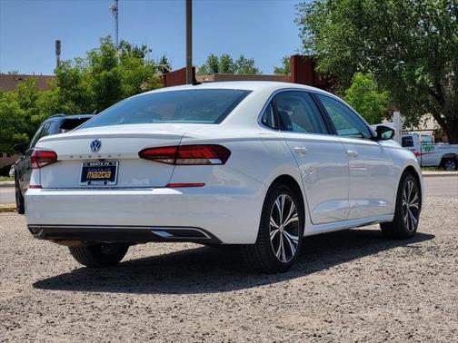 2021 Volkswagen Passat 2.0T SE