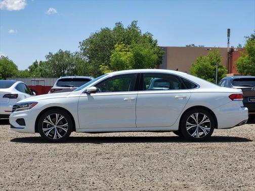 2021 Volkswagen Passat 2.0T SE