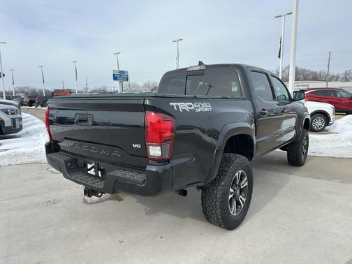 2019 Toyota Tacoma TRD Sport