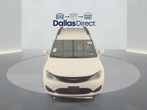 2018 Chrysler Pacifica Touring-L Plus
