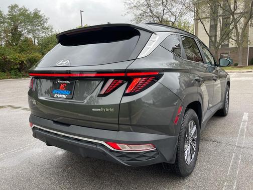 2022 Hyundai TUCSON Hybrid Blue