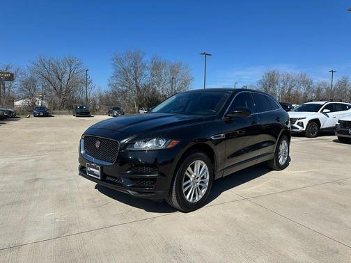 2019 Jaguar F-PACE 25t Prestige