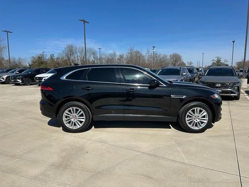 2019 Jaguar F-PACE 25t Prestige