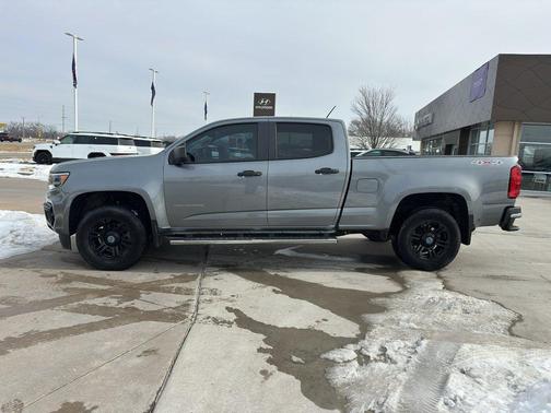 2022 Chevrolet Colorado WT