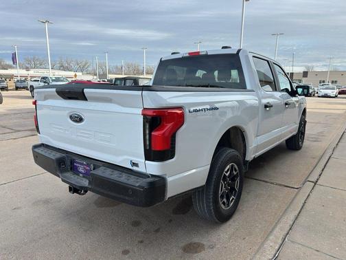 2023 Ford F-150 Lightning Pro