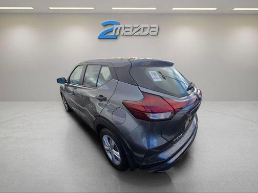 2023 Nissan Kicks S