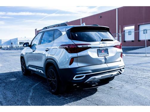 2022 Kia Seltos Nightfall Edition