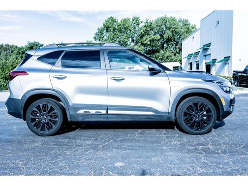 2022 Kia Seltos Nightfall Edition