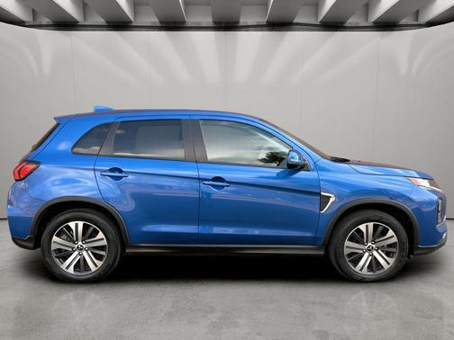 2024 Mitsubishi Outlander Sport SE