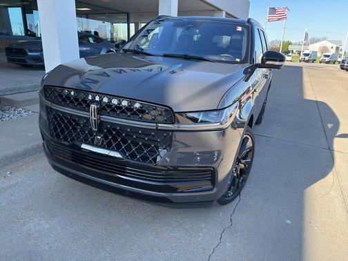 2025 Lincoln Navigator Black Label