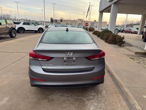 2018 Hyundai ELANTRA Value Edition