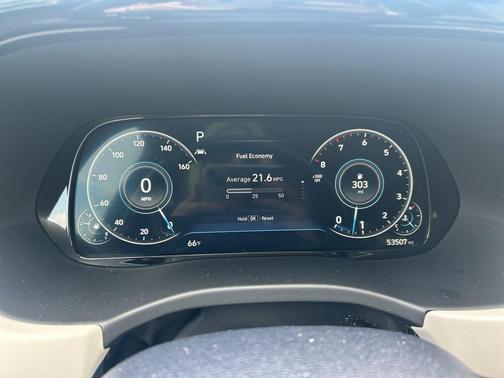 Sierra Burgundy 2022 Hyundai PALISADE Calligraphy