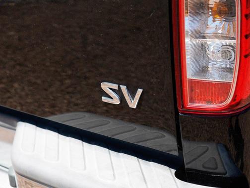 Super Black 2012 Nissan Frontier SV