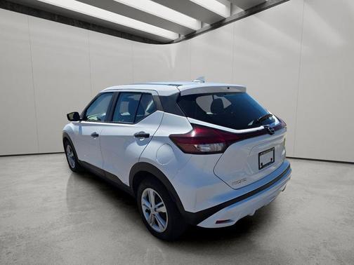 Fresh Powder 2023 Nissan Kicks S
