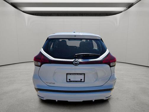 Fresh Powder 2023 Nissan Kicks S