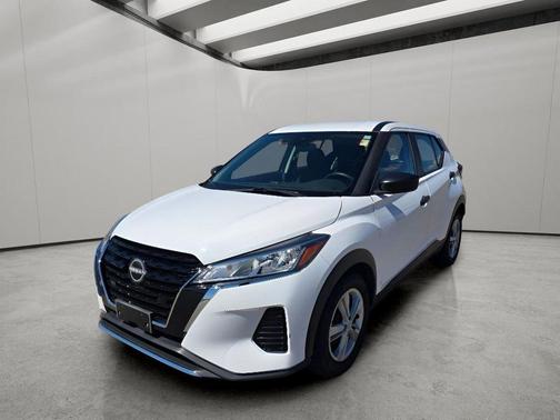 Fresh Powder 2023 Nissan Kicks S