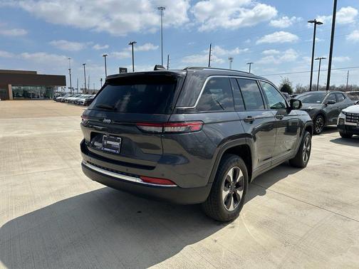 2023 Jeep Grand Cherokee 4xe Base