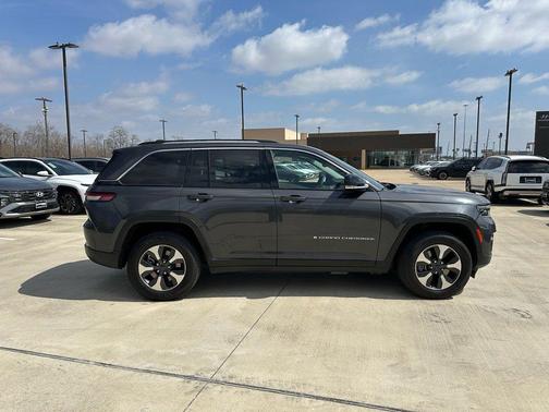 2023 Jeep Grand Cherokee 4xe Base