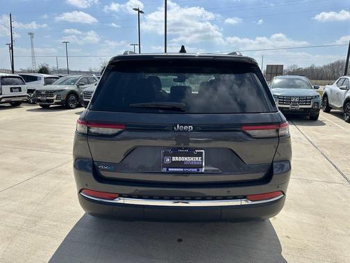 2023 Jeep Grand Cherokee 4xe Base