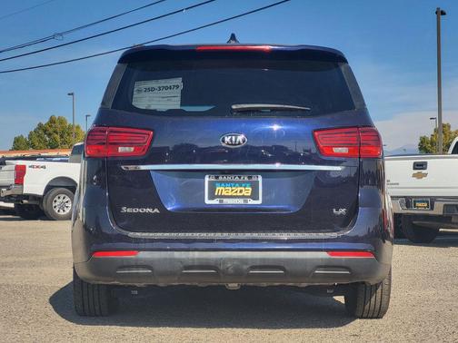 2021 Kia Sedona LX