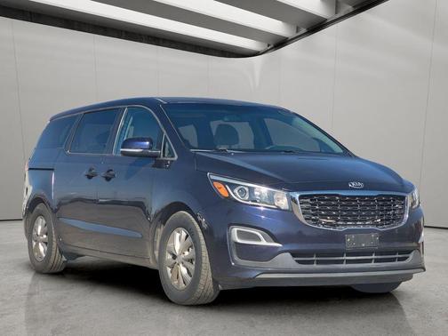 2021 Kia Sedona LX