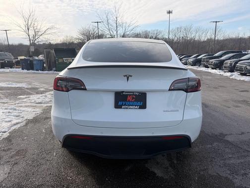 2020 Tesla Model Y Long Range Dual Motor All-Wheel Drive
