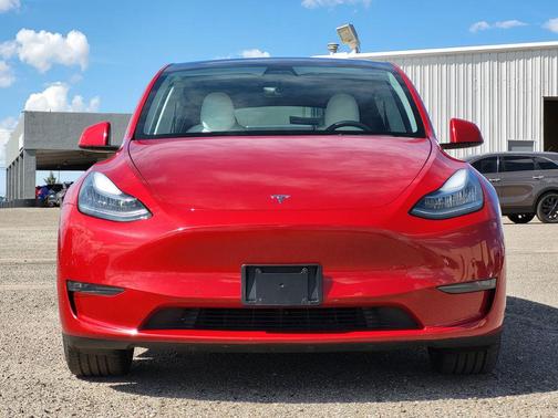 2021 Tesla Model Y Long Range Dual Motor All-Wheel Drive