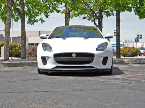 Fuji White 2018 Jaguar F-TYPE 296HP