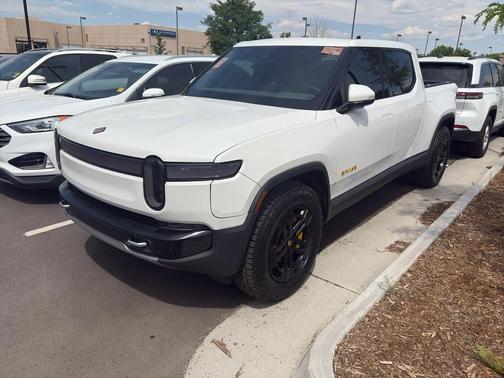 2022 Rivian R1T Adventure