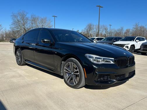 2018 BMW M760 xDrive
