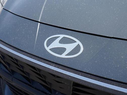 Ecotronic Gray 2025 Hyundai ELANTRA Sport