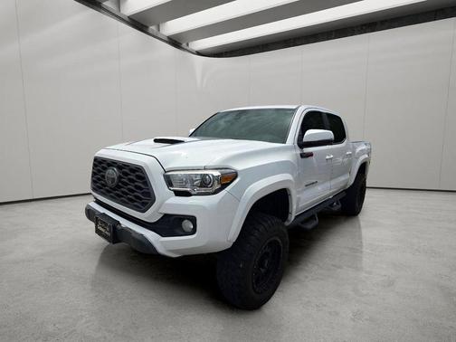 Super White 2020 Toyota Tacoma TRD Sport