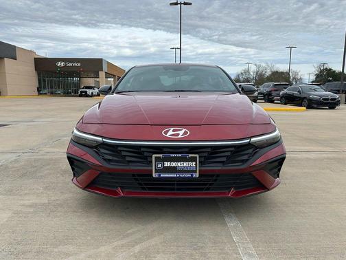 2025 Hyundai ELANTRA Sport