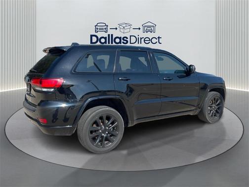 2022 Jeep Grand Cherokee Laredo