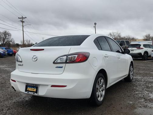 2013 Mazda Mazda3 i Sport