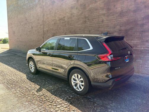 Crystal Black Pearl 2025 Honda CR-V LX AWD