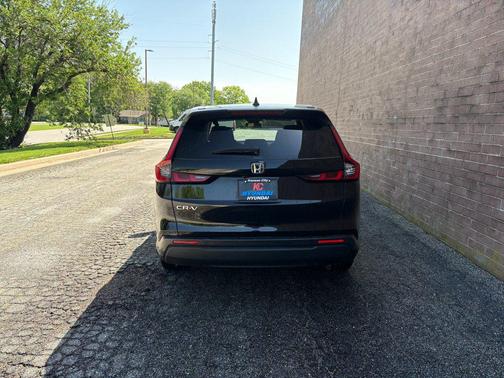 Crystal Black Pearl 2025 Honda CR-V LX AWD