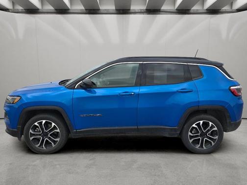 Hydro Blue Pearlcoat 2024 Jeep Compass Limited