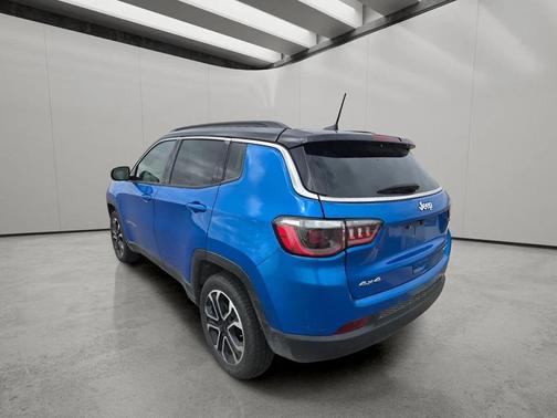 Hydro Blue Pearlcoat 2024 Jeep Compass Limited